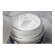 Crema de Fata Antirid, Heva Anti-Age cu Acid Hyaluronic, Ulei de Avocado, Unt de Shea, Alantoina, Ulei de Argan, Peptide, Fabricata in Sicilia-Italia Crema de Fata Antirid, Heva Anti-Age cu Acid Hyaluronic, Ulei de Avocado, Unt de Shea, Alantoina, Ulei de Argan, Peptide, Fabricata in Sicilia-Italia