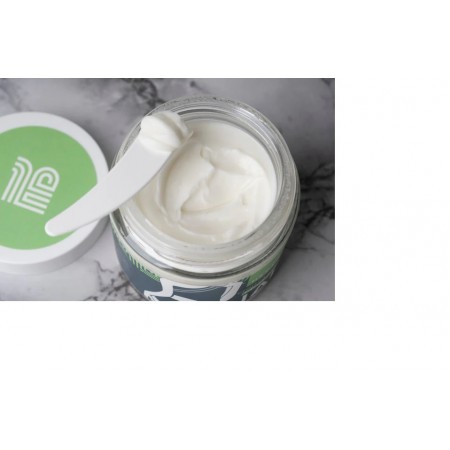 Crema de Corp Hidratanta Hali 100ml, de la Heden Divine Caress, Contine Ulei de Avocado, Unt de Shea, Ulei de Masline, Alantoina, Unt de Cacao, Fabricata in Italia-Sicilia Crema de Corp Hidratanta Hali 100ml, de la Heden Divine Caress, Contine Ulei de Avocado, Unt de Shea, Ulei de Masline, Alantoina, Unt de Cacao, Fabricata in Italia-Sicilia